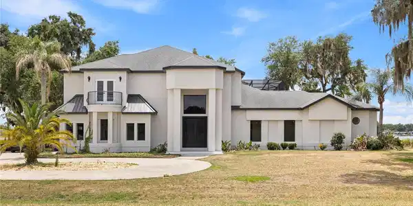 10640 LAKE MINNEOLA SHORES