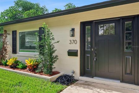 370 SULTANA LANE