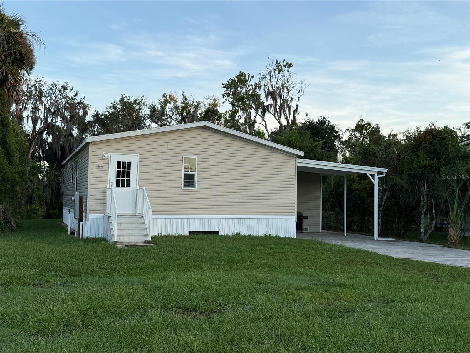 Image 1 Image 1