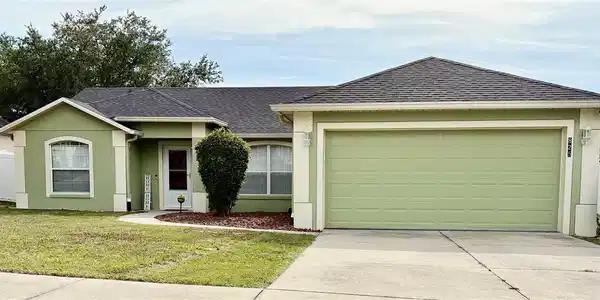 825 BREEZY LAKE WAY