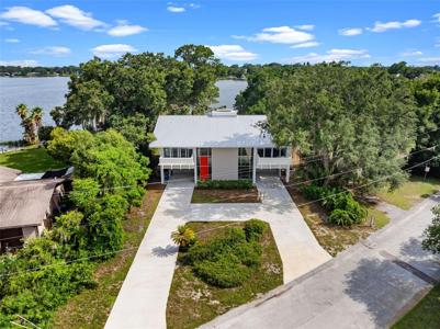 1540 N LAKE MIRROR DRIVE NW