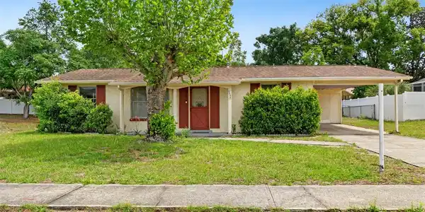 9658 BAYSIDE COURT