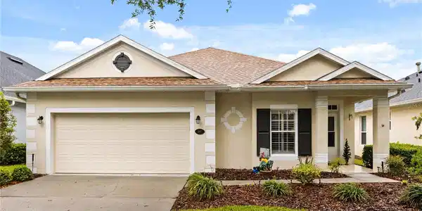 307 HERON POINT WAY