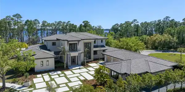 8506 LAKE NONA SHORE DR