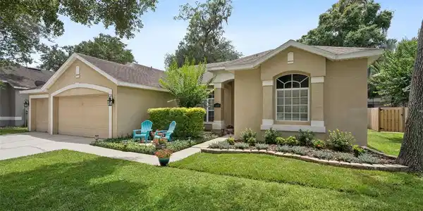 1110 SHADOWBROOK TRAIL