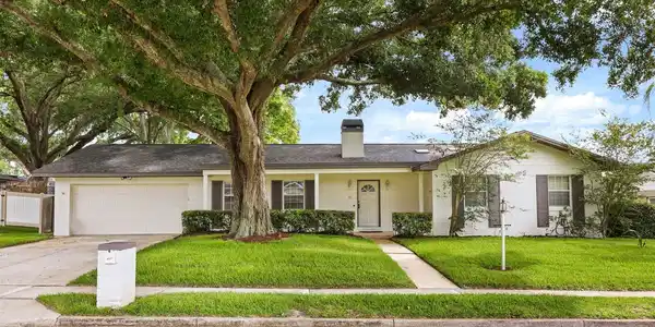 407 HERMITAGE DRIVE
