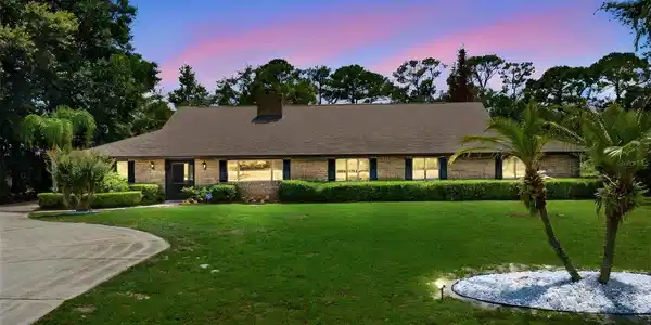 548 E LEHIGH DRIVE