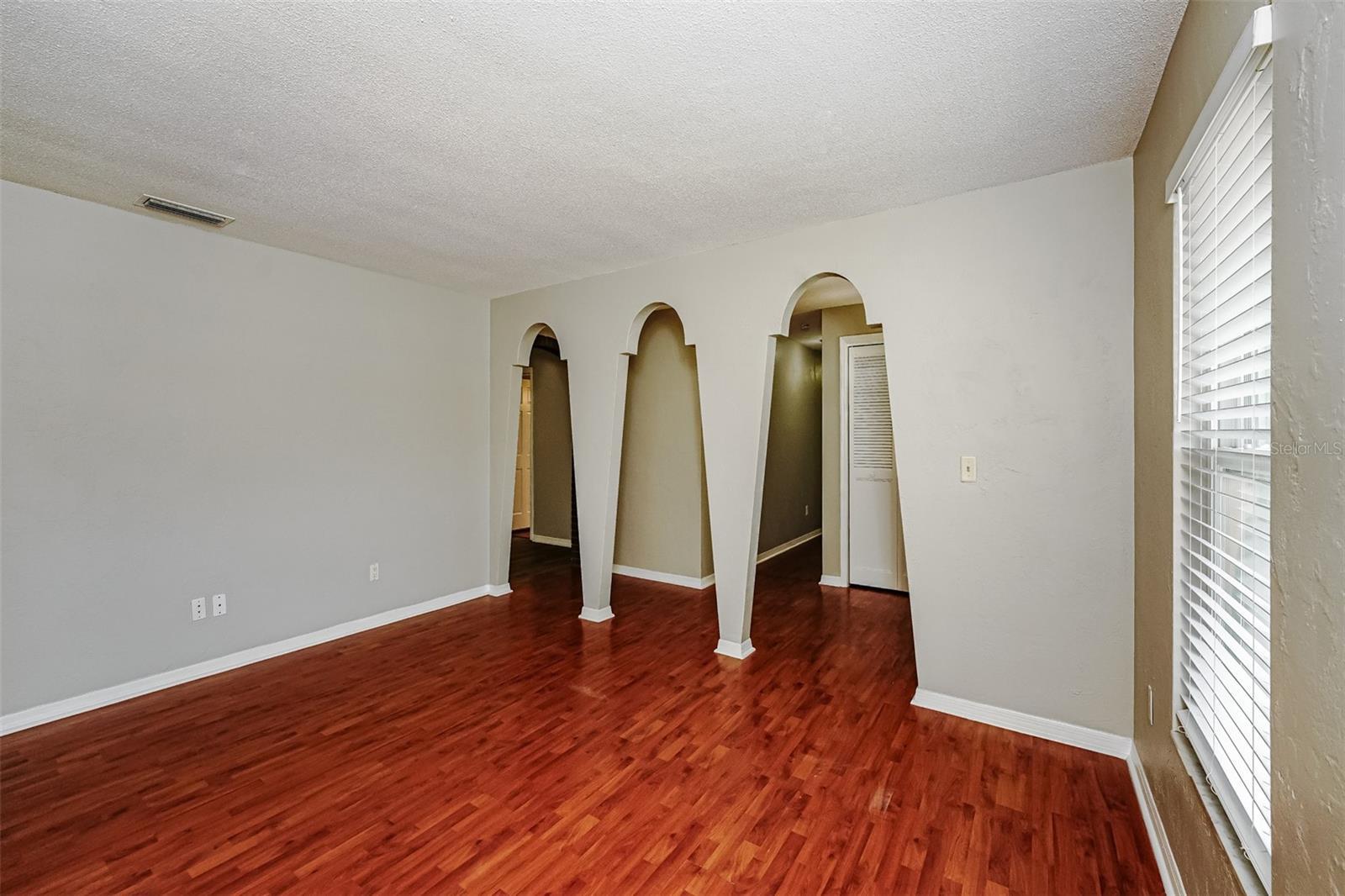Image 4 Image 4