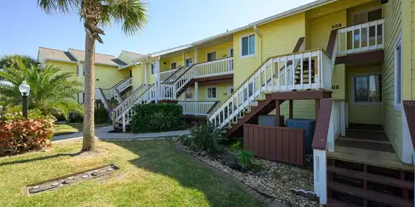 406 OCEAN MARINA DRIVE