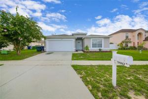 5887 ROYAL HILLS