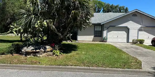 9517 E PELICAN COVE COURT