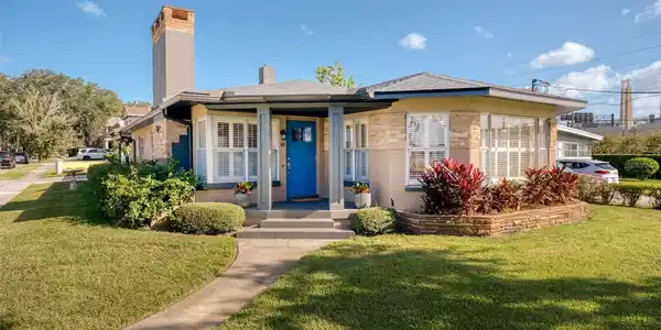 25 NE IVANHOE BOULEVARD