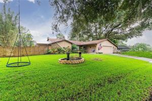22142 RIVER ROCK