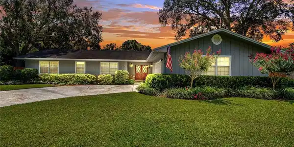 1231 VALLEY HILL