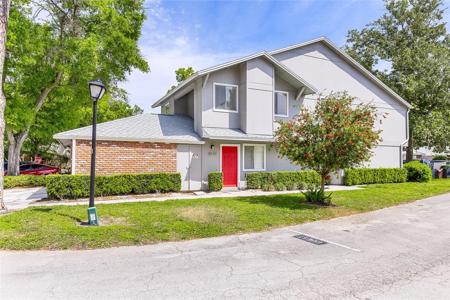 605 CHESTNUT OAK CIRCLE