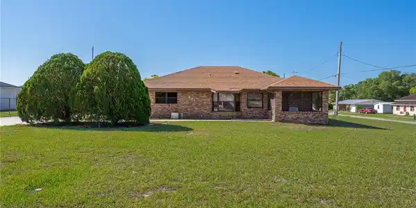 801 LAKE