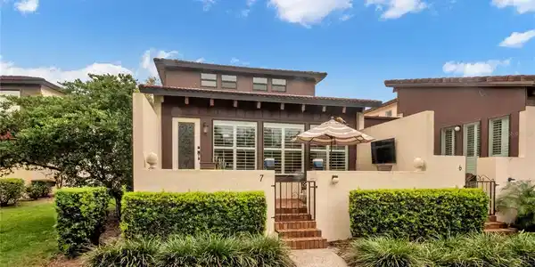 7 LOMA VERDE