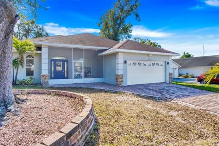 415 RENEE DRIVE