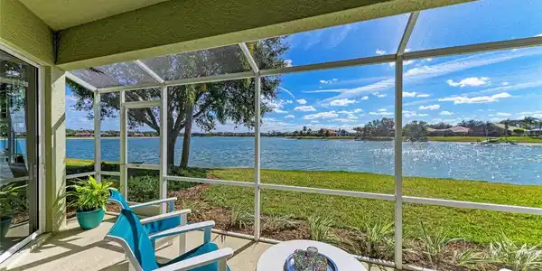 6527 MOORINGS POINT CIRCLE