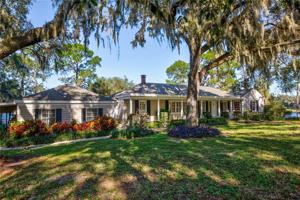 2590 VILLA