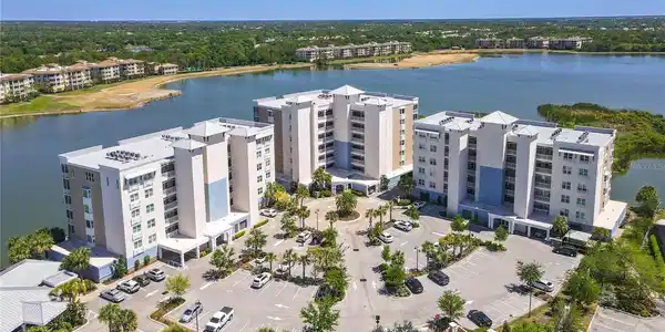 10530 BOARDWALK LOOP