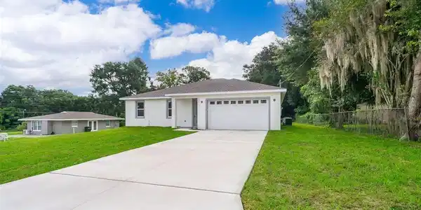 1241 OAK HAVEN