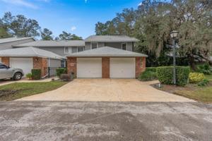 631 LAUREL OAK