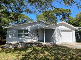 2427 8TH S