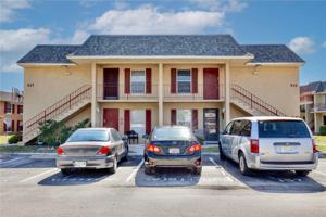 915 OAK RIDGE