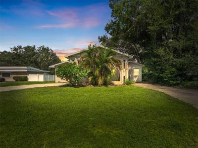 926 HOLLINGSWORTH ROAD