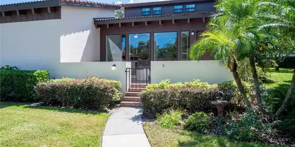 5 LOMA VERDE