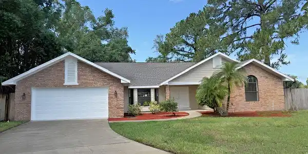 345 FEATHER PLACE