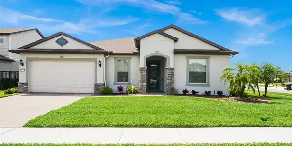 3319 CANYON GRAND PT
