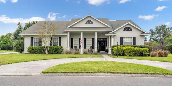 5611 EMERALD RIDGE