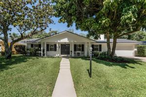810 GLEN ARDEN