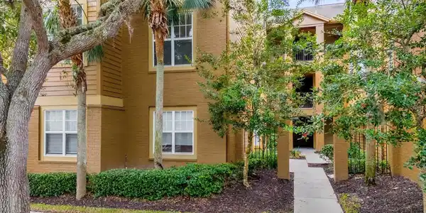 412 SUMMIT RIDGE PLACE