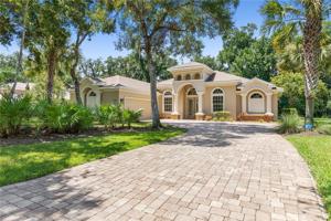 111 WILLOW OAK WAY
