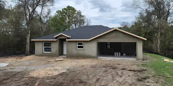 2925 LAKE HELEN OSTEEN