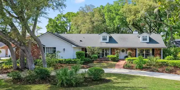420 WILD OAK CIRCLE