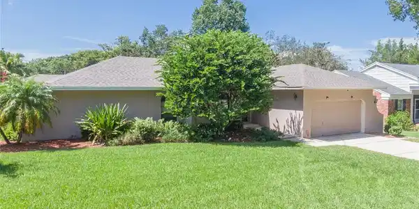 1607 LAKEWOOD N