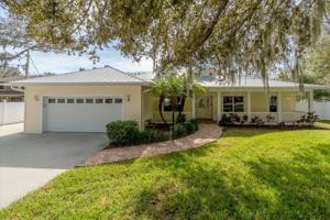 10426 TARPON SPRINGS