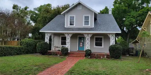 648 AVENUE I NW