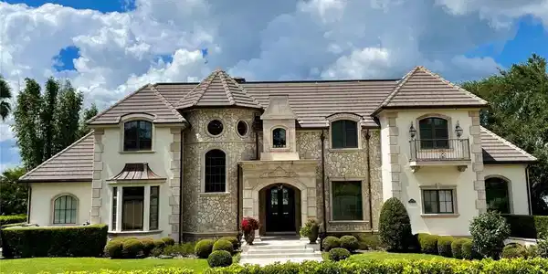 5018 LATROBE