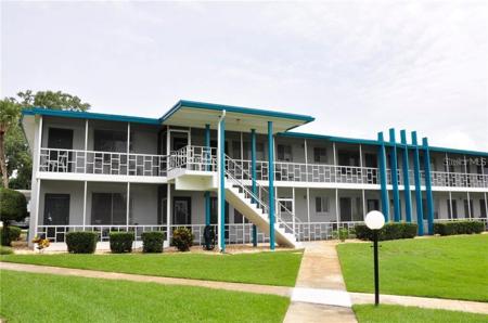 1600 W LAKE PARKER DRIVE