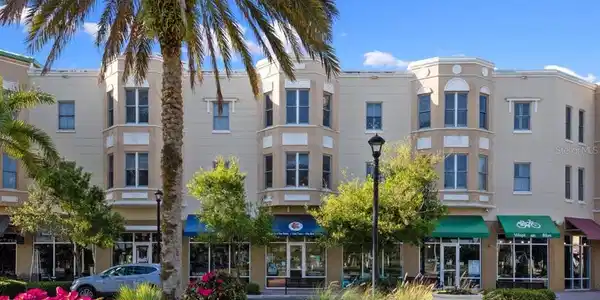 8111 LAKEWOOD MAIN