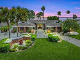 8035 LAKESIDE