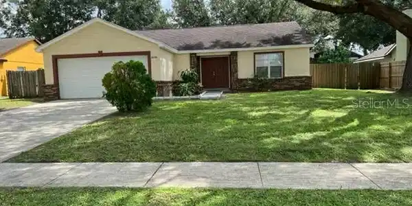 6090 BROOKHILL