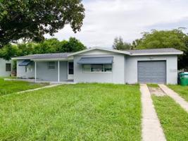 1307 WELLINGTON DR