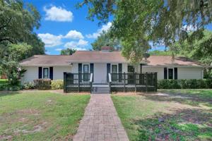 131 LAKEVIEW