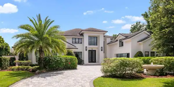 5132 FAIRWAY OAKS